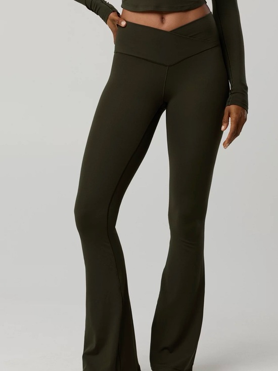 aerie Pants - OFFLINE by Aerie Real Me Crossover Flare Leggings Black High Waisted Sz M
